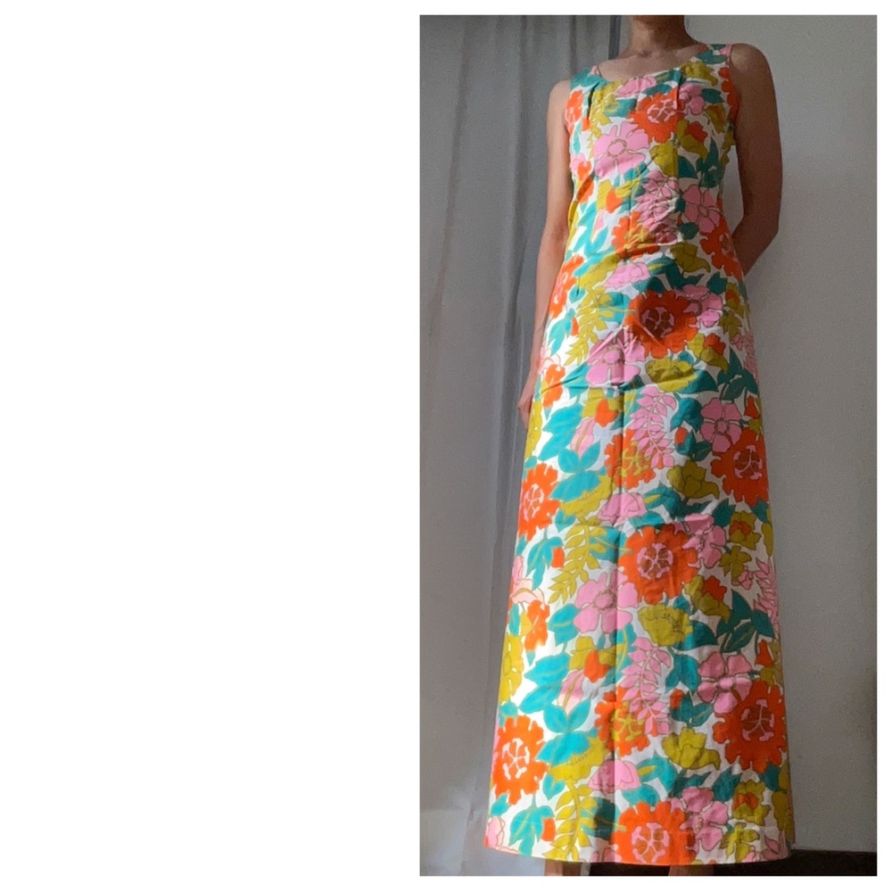 Vintage early 70s Floral Sleeveless Maxi Dress - Multicolor